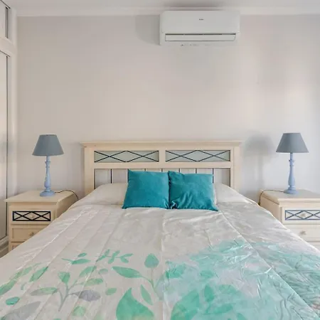 Brisamar Villas: Sol, Mar, Serenidade Albufeira