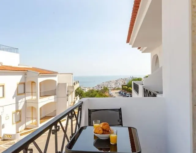 Brisamar Villas: Sol, Mar, Serenidade