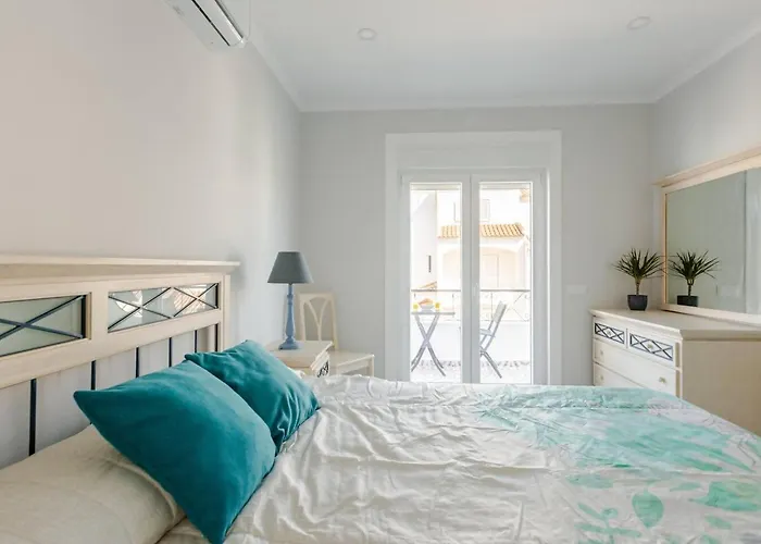 Brisamar Villas: Sol, Mar, Serenidade Albufeira