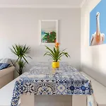 Brisamar Villas: Sol, Mar, Serenidade
