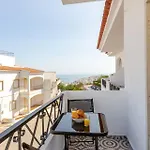 Brisamar Villas: Sol, Mar, Serenidade